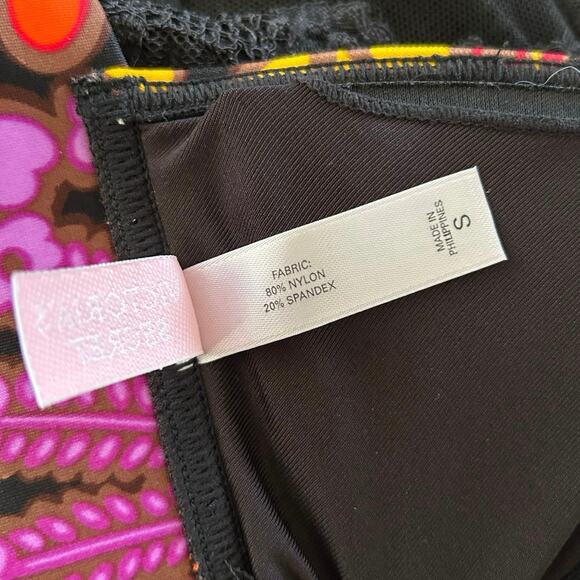 Victoria's Secret Women Bikini Top Swimwear Padded Floral Retro Black Size Small - Picture 6 of 7